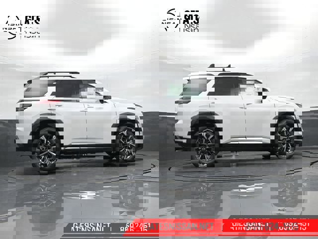 New 2026 Nissan Pathfinder Platinum image 44