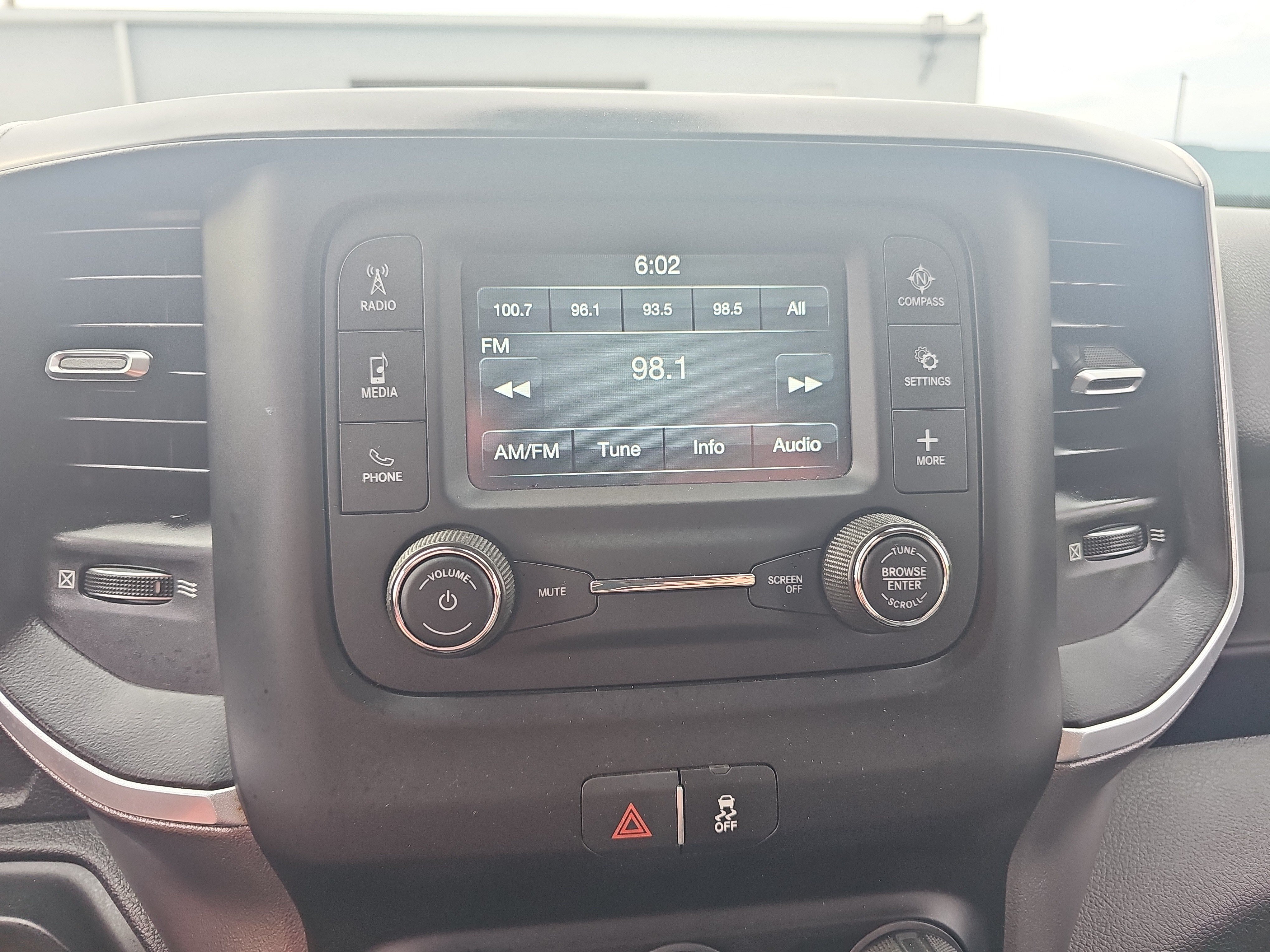 Used 2019 RAM 3500 Big Horn AWD/4WD image 25