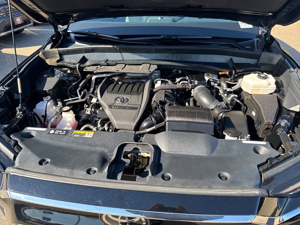 Used 2024 Toyota Grand Highlander AWD Hybrid image 48