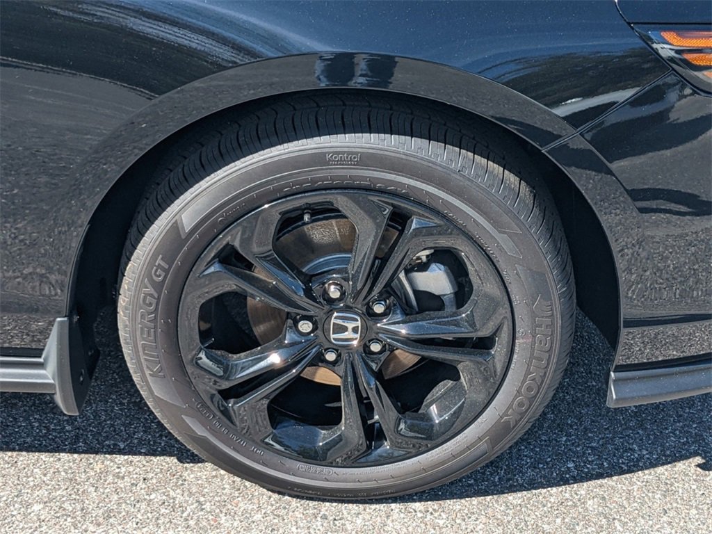 New 2025 Honda Accord SE image 9