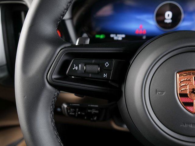 New 2026 Porsche Cayenne AWD/4WD image 20