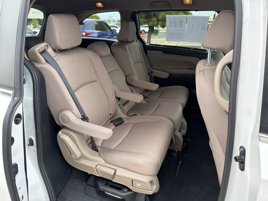 Used 2024 Honda Odyssey EX image 16
