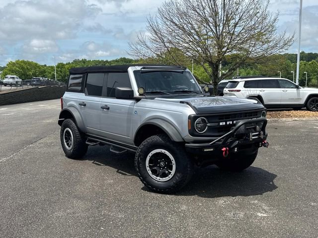 Used 2021 Ford Bronco Black Diamond w/ Sasquatch Package AWD/4WD image 2