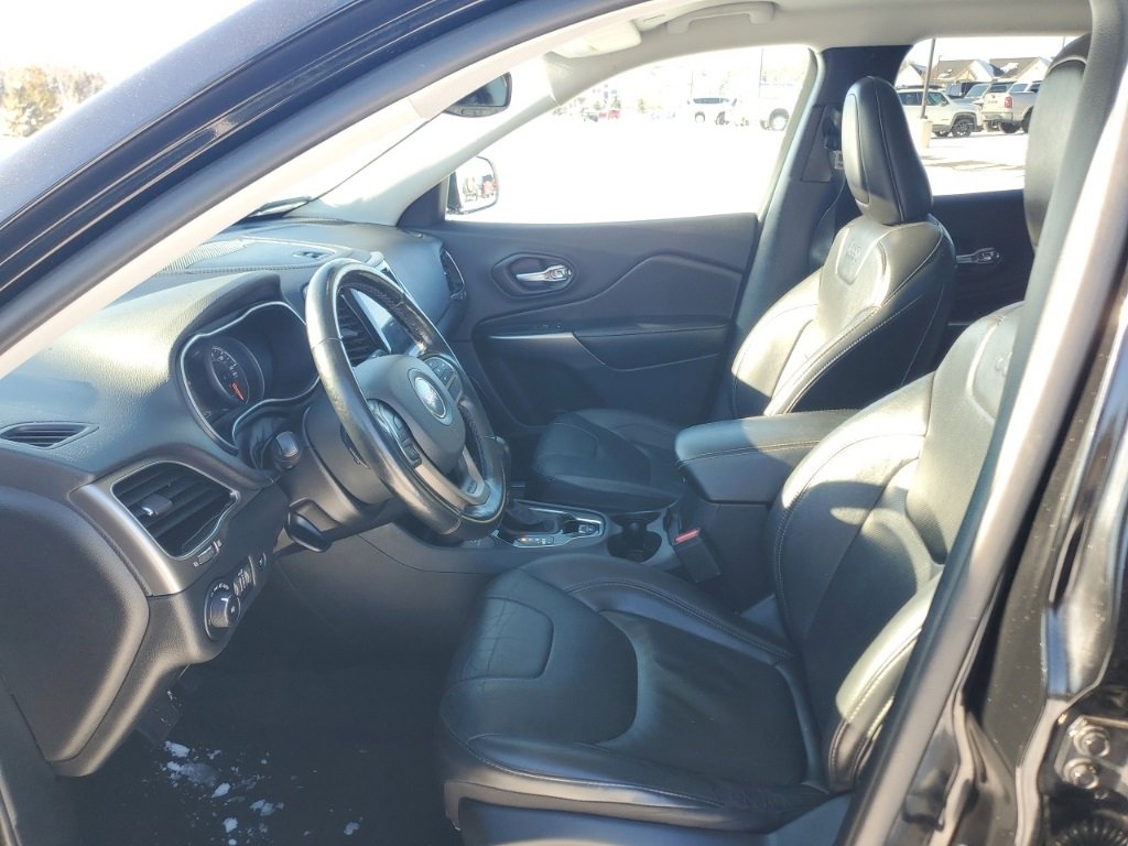 Used 2020 Jeep Cherokee Limited image 5