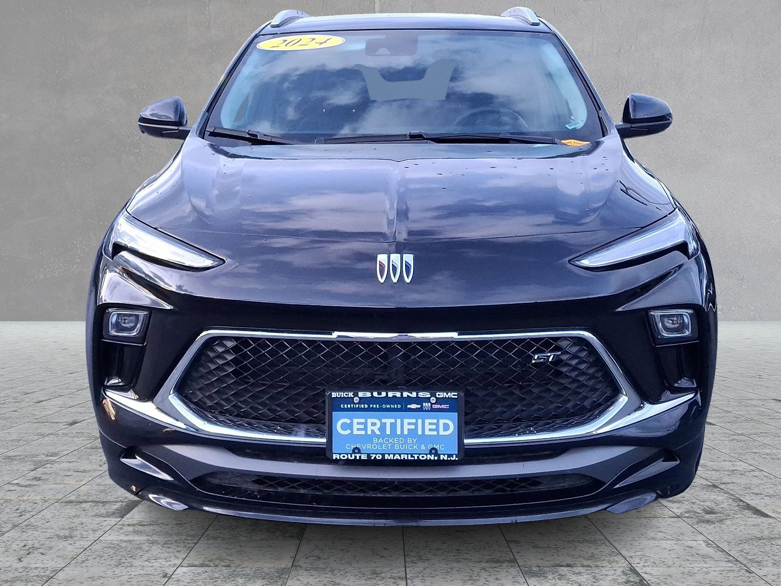 Certified 2024 Buick Encore GX Sport Touring w/ Comfort Package image 3