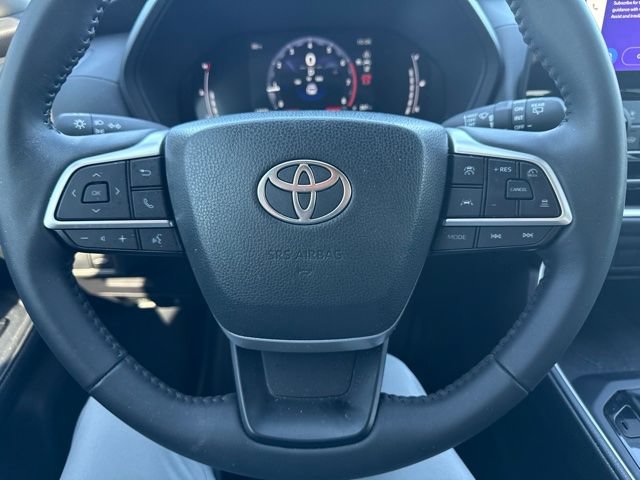 Used 2025 Toyota Grand Highlander FWD image 12