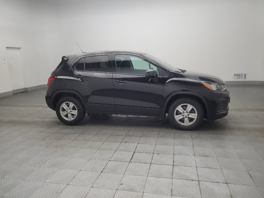 Used 2021 Chevrolet Trax LS w/ Tint and Cruise Package FWD image 11