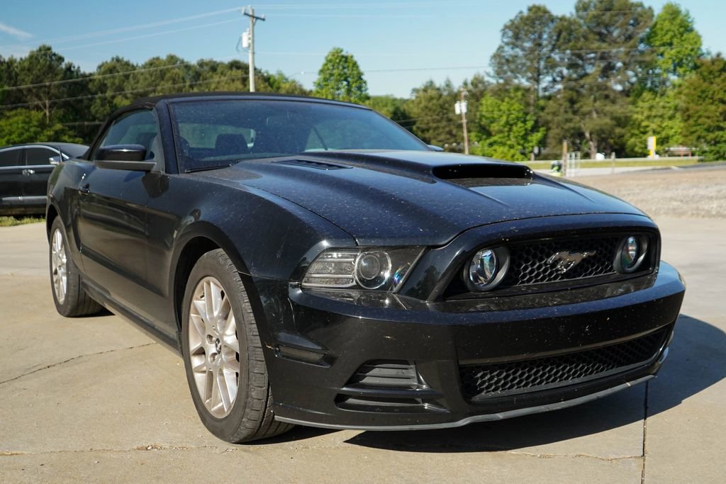 Used 2013 Ford Mustang GT Premium w/ Security Pkg image 32