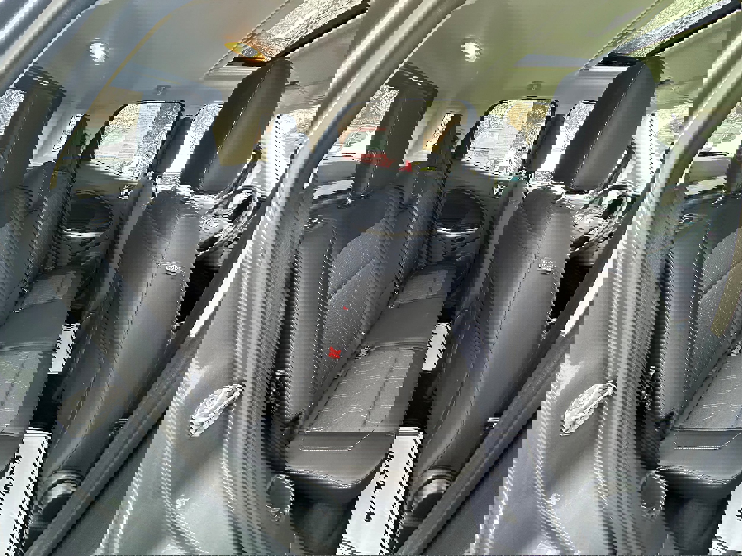 Used 2018 Ford EcoSport SE image 15