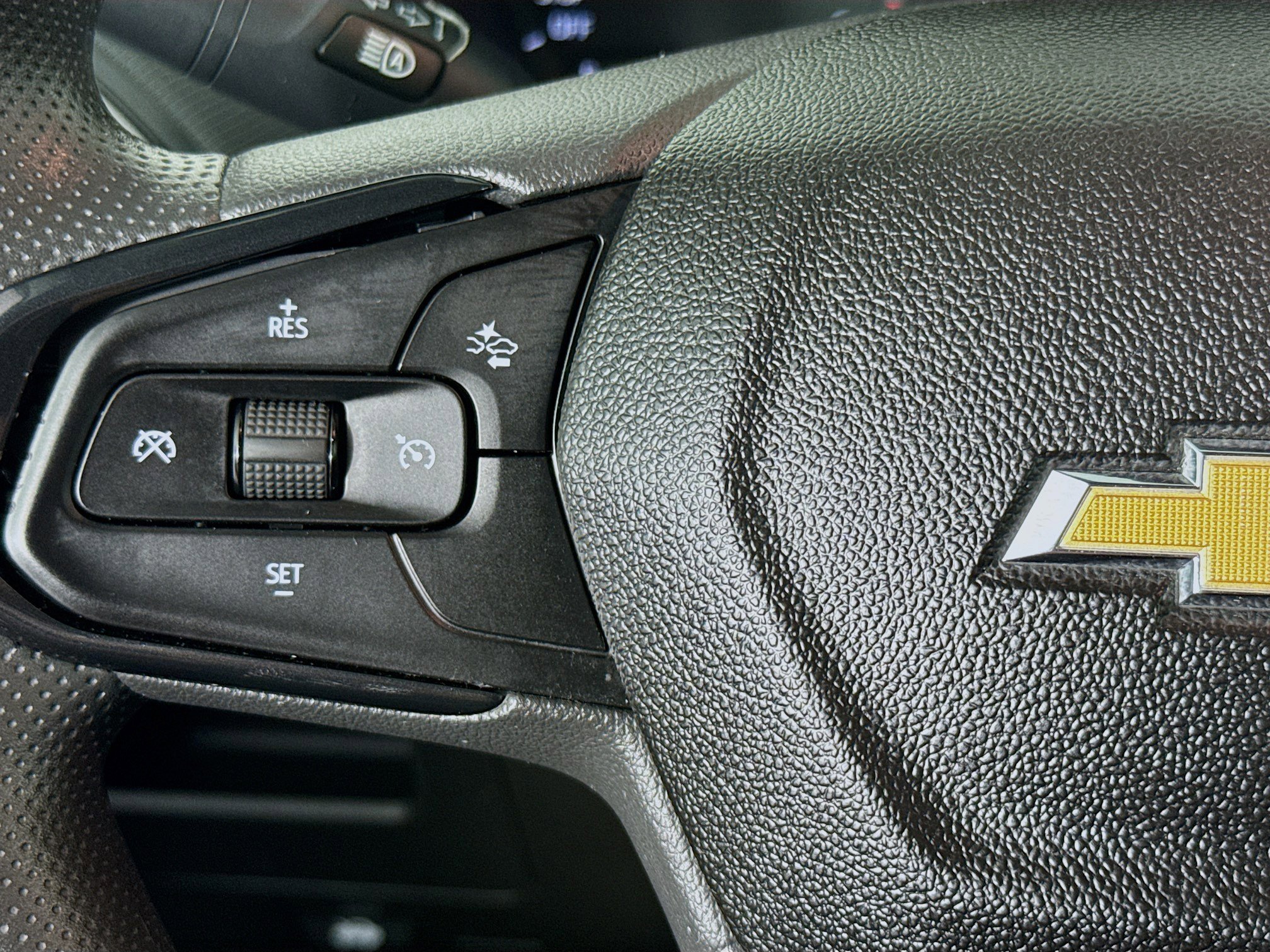 Used 2023 Chevrolet TrailBlazer LS FWD image 13