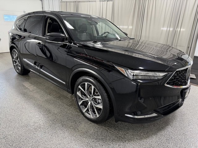 Used 2022 Acura MDX SH-AWD w/ Technology Package image 3