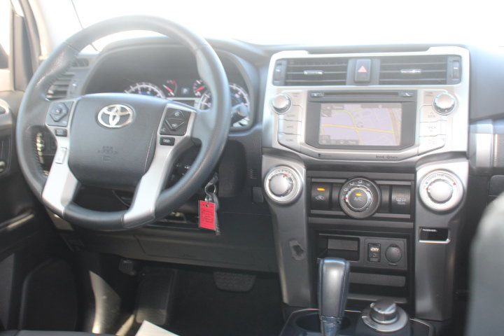 Certified 2019 Toyota 4Runner SR5 Premium AWD/4WD image 26