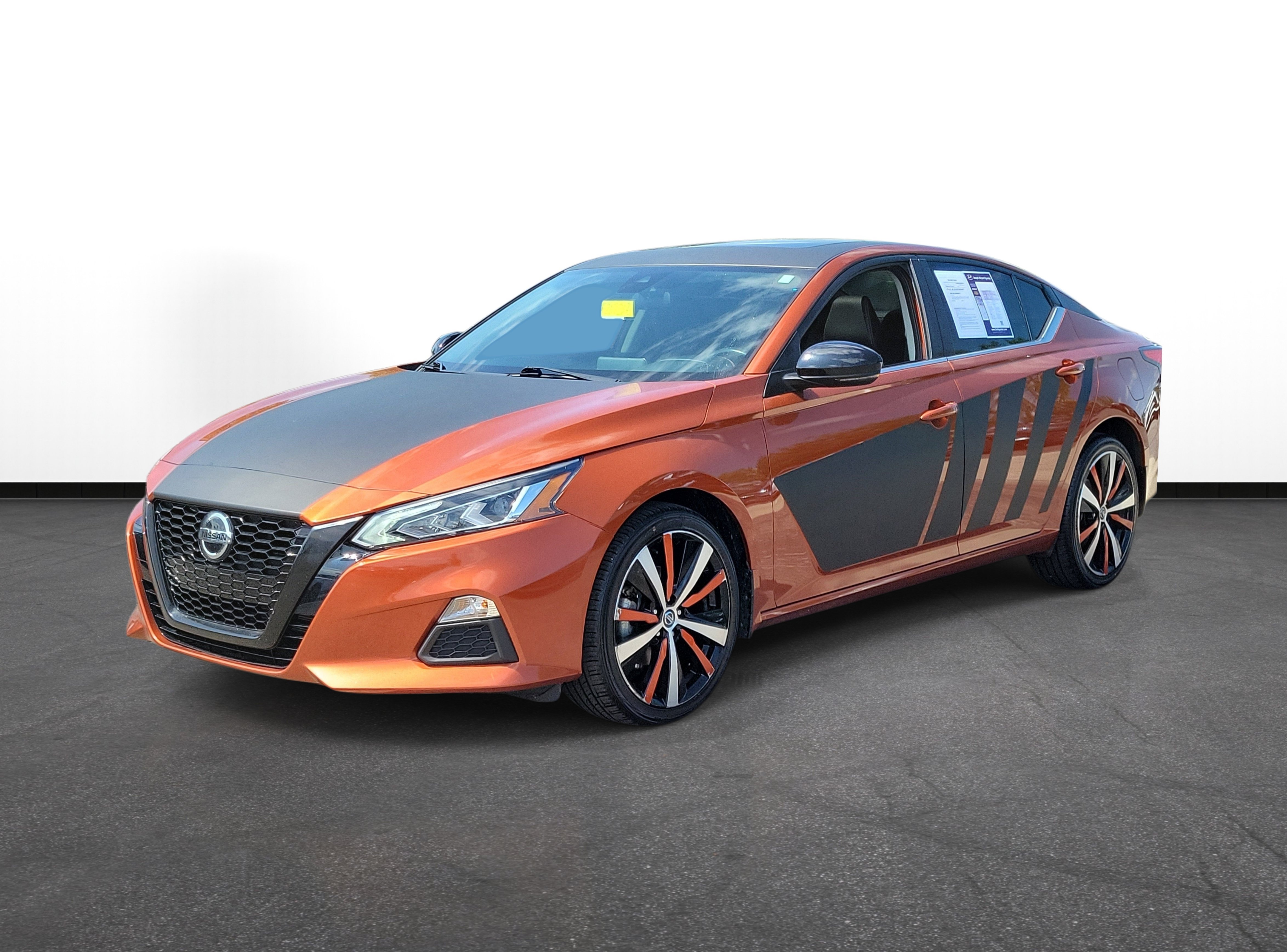 Used 2021 Nissan Altima 2.5 SR w/ SR Premium Package AWD/4WD image 2