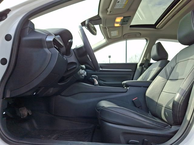 Used 2021 Nissan Altima 2.5 Platinum image 12