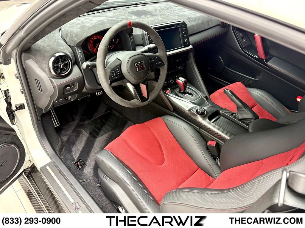 Used 2018 Nissan GT-R NISMO AWD/4WD image 61