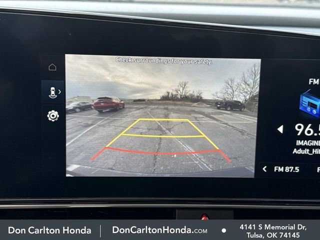 Used 2023 Hyundai Elantra SEL w/ Convenience Package image 16