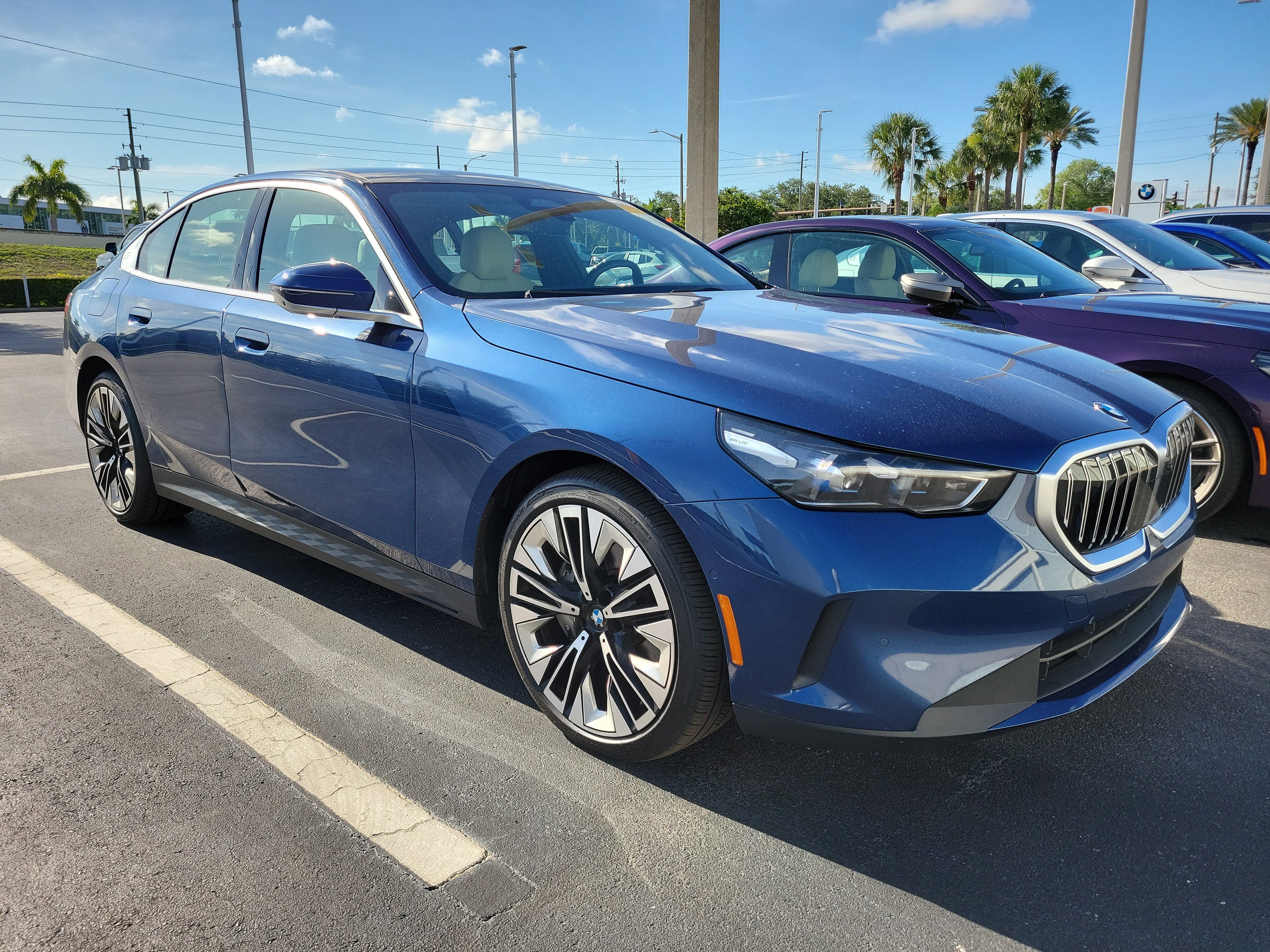 Used 2026 BMW 540i xDrive AWD/4WD image 2