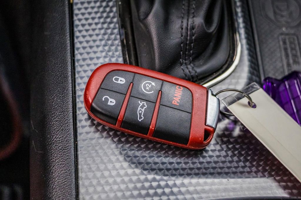 Used 2022 Dodge Charger SRT Hellcat w/ Harman/Kardon Audio Group image 39