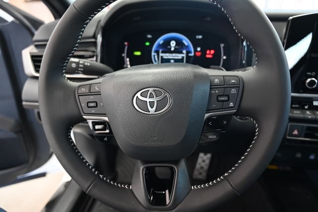 New 2026 Toyota Camry SE FWD image 22
