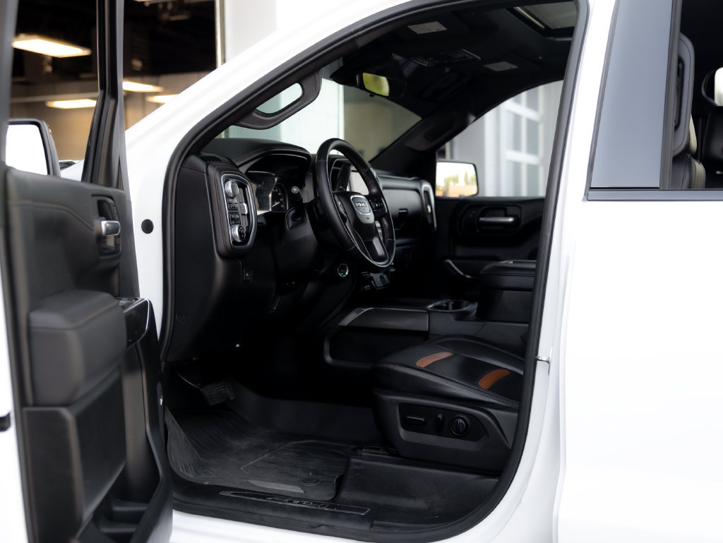 Used 2019 GMC Sierra 1500 AT4 w/ AT4 Premium Package AWD/4WD image 30