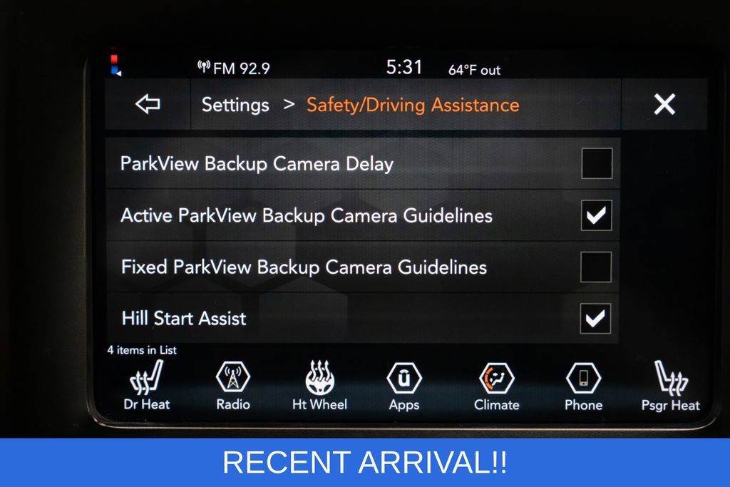 Used 2019 Jeep Cherokee Latitude Plus w/ Cold Weather Group image 18