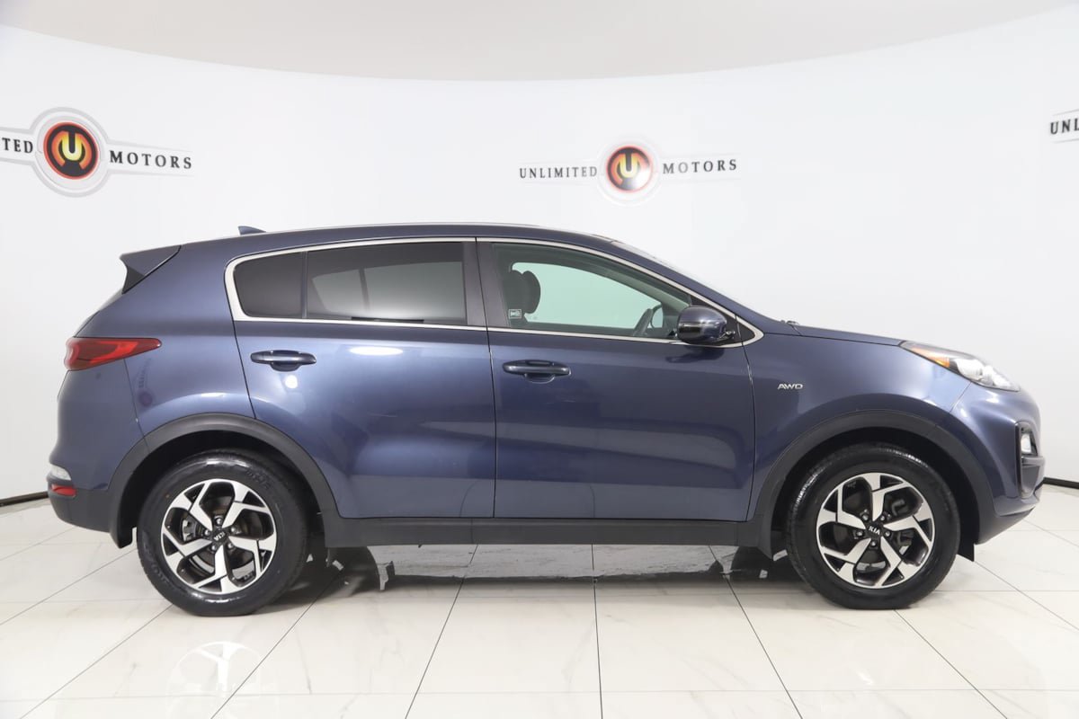 Used 2020 Kia Sportage LX w/ LX Popular Package AWD/4WD image 2
