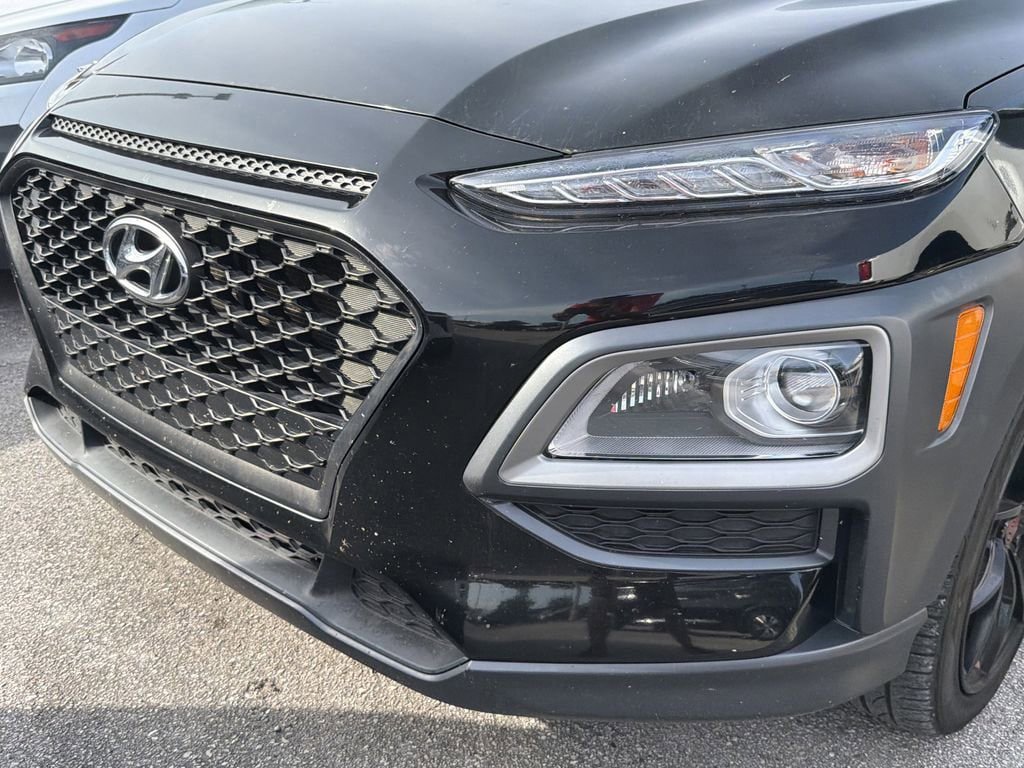 Used 2021 Hyundai Kona Night w/ Cargo Package FWD image 4