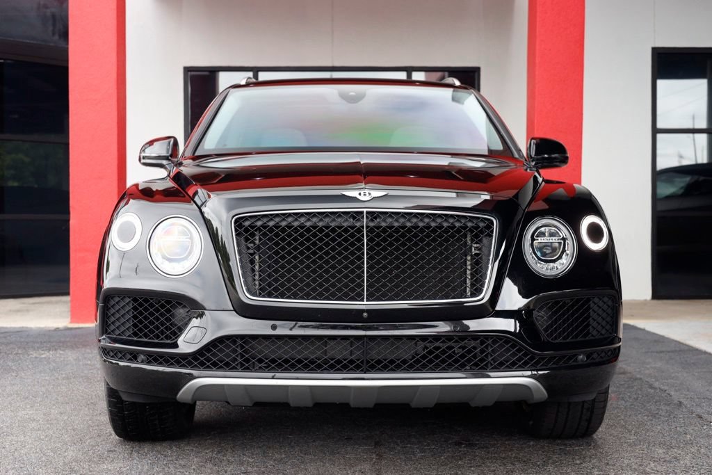 Used 2019 Bentley Bentayga AWD/4WD image 3