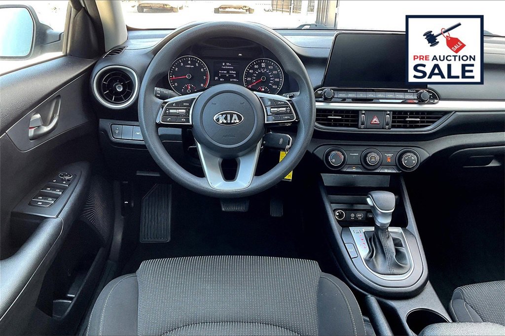 Certified 2021 Kia Forte LXS image 5