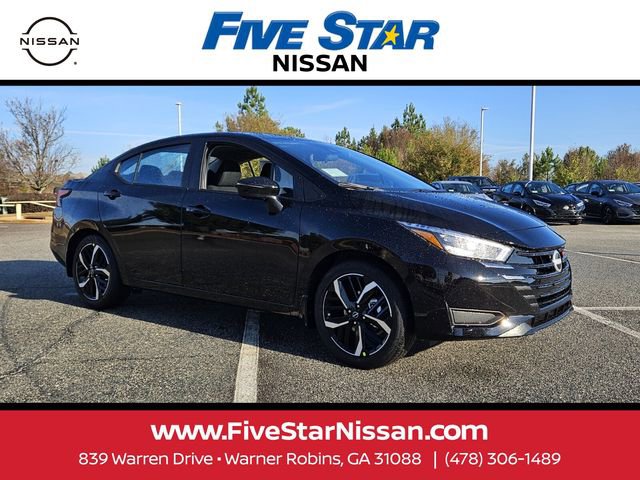 New 2025 Nissan Versa SR w/ Trunk Package image 1