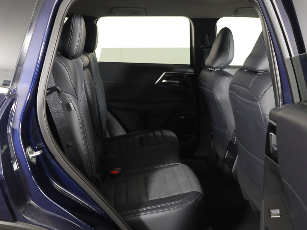 New 2026 Mitsubishi Outlander SE FWD image 31