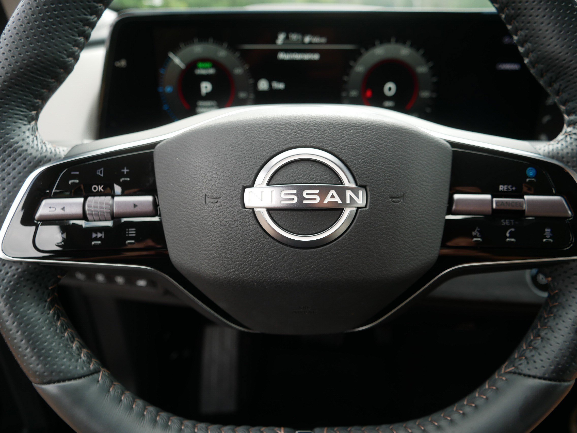 Certified 2023 Nissan Ariya AWD image 25