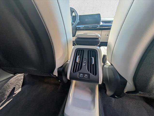 Used 2025 BMW X1 xDrive28i w/ Convenience Package image 25