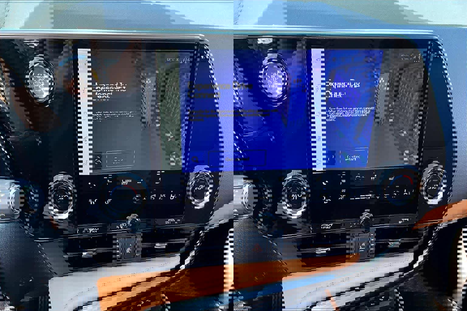 Used 2025 Lexus NX 250 FWD w/ Accessory Package (Z1) image 31