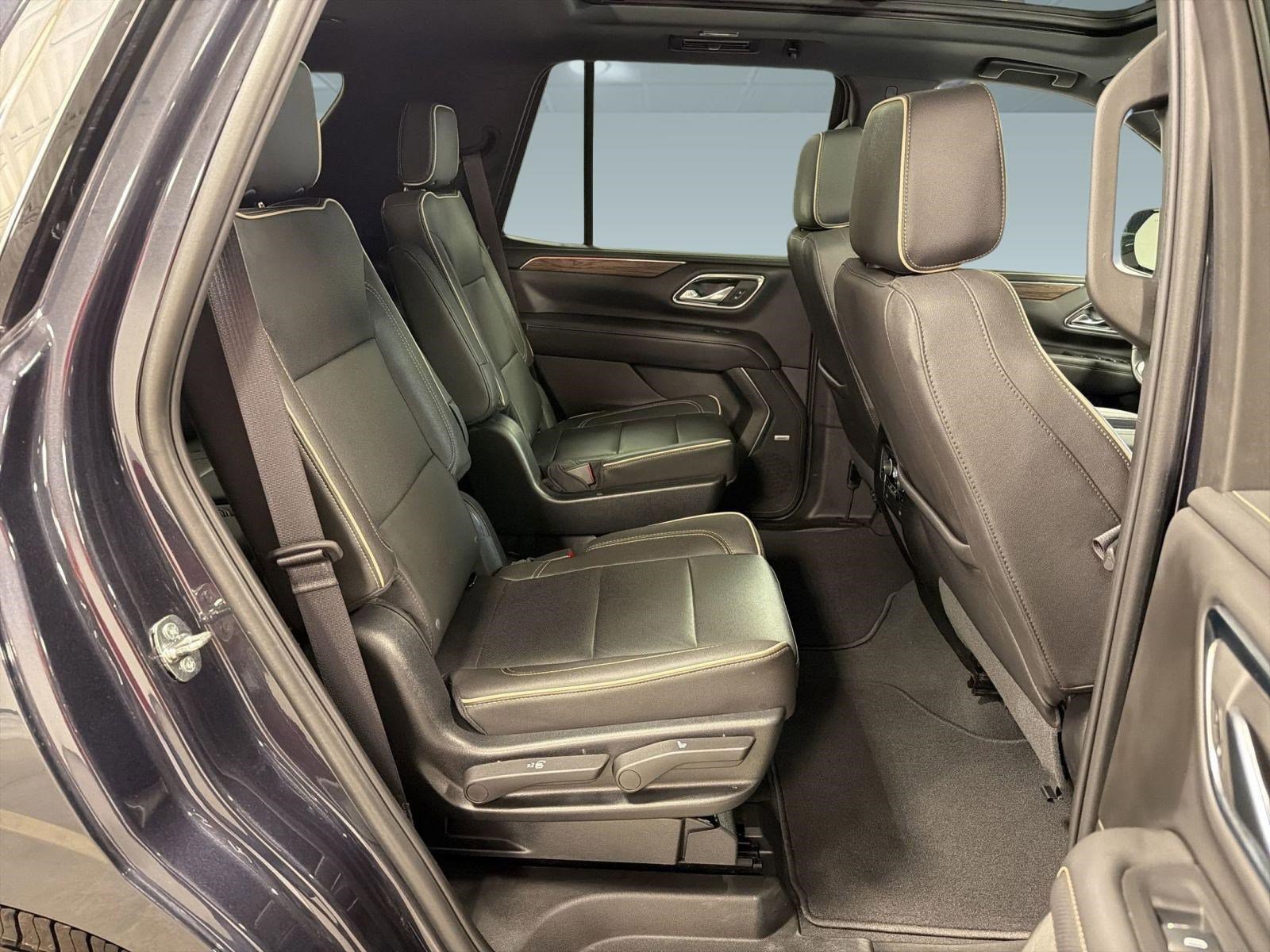 Used 2023 Chevrolet Tahoe Premier AWD/4WD image 30