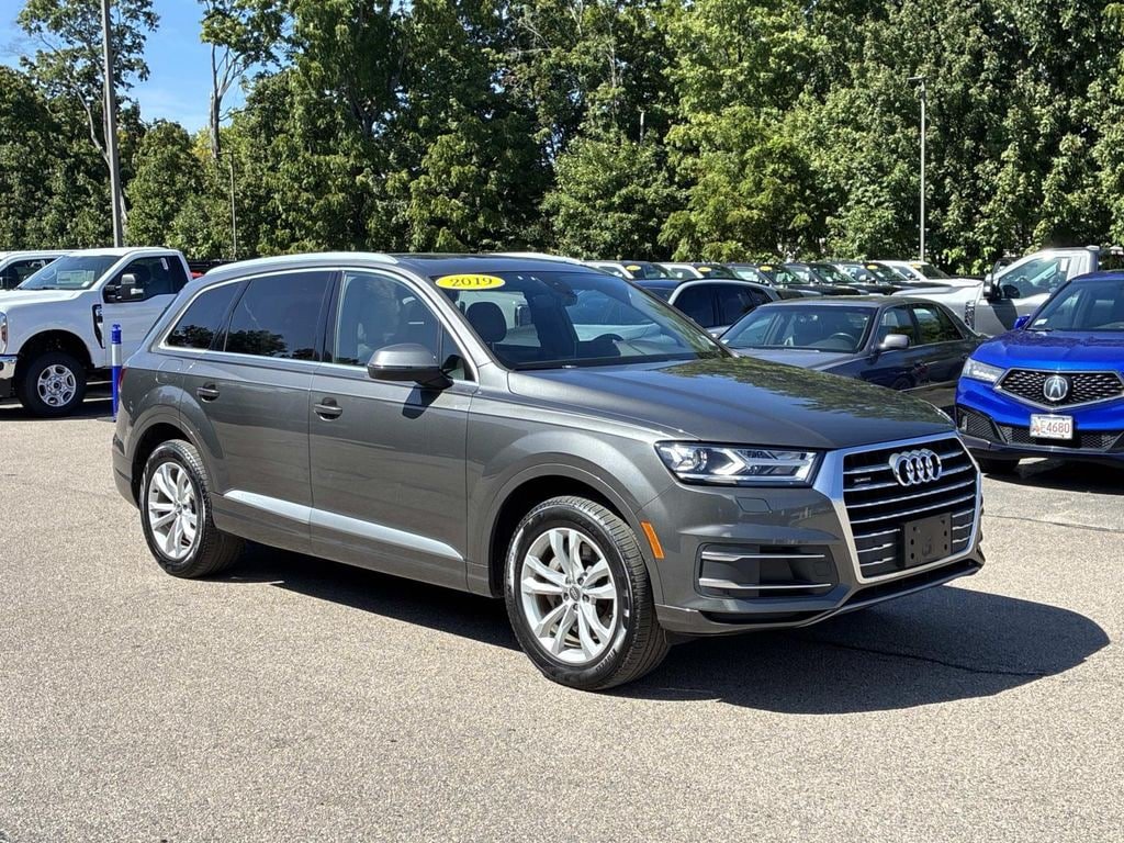 Used 2019 Audi Q7 2.0T Premium AWD/4WD image 3