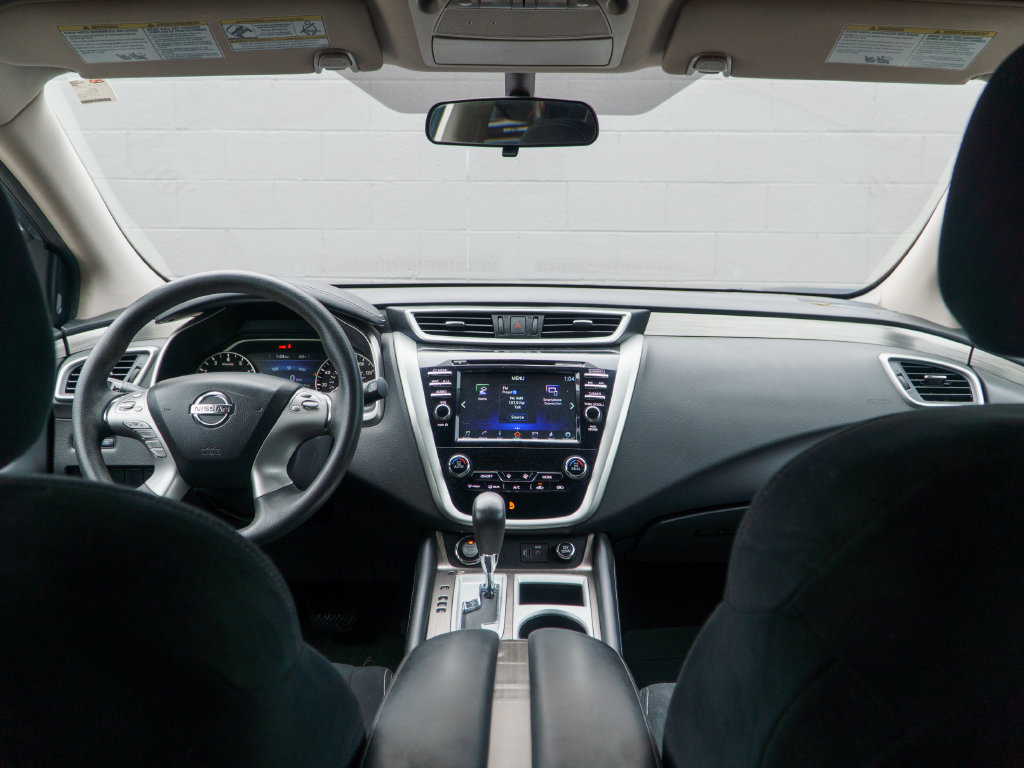 Used 2018 Nissan Murano S FWD image 21