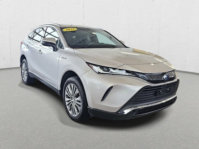Used 2021 Toyota Venza image 3
