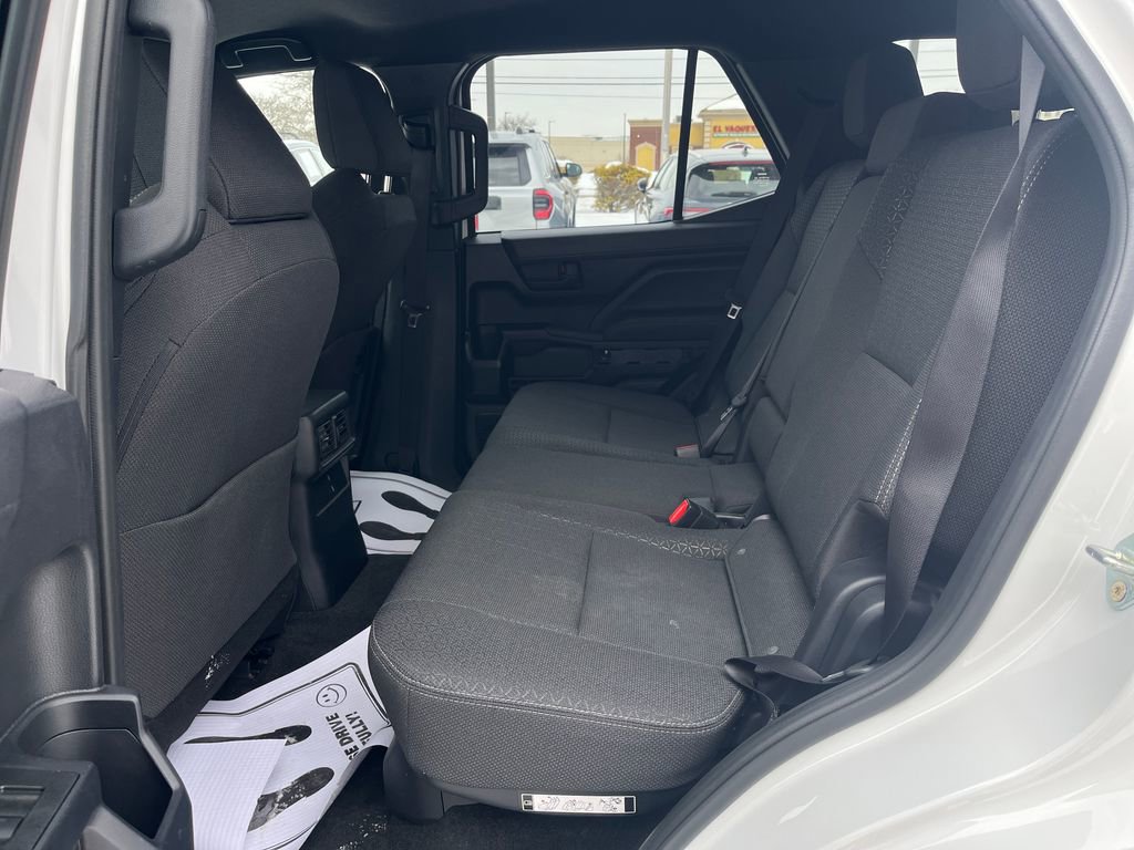 Used 2025 Toyota 4Runner SR5 image 26