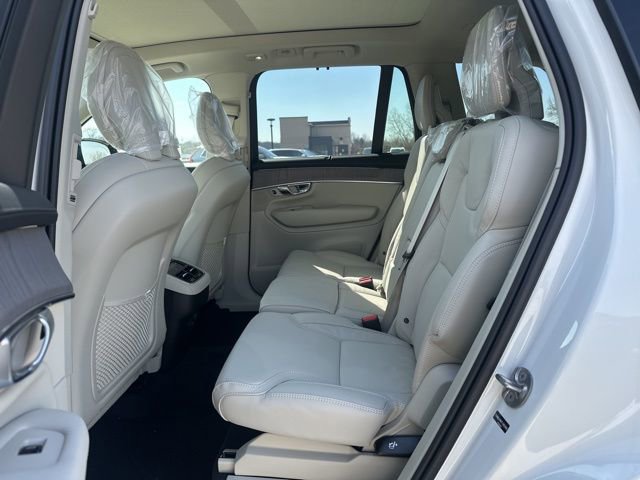 New 2026 Volvo XC90 B6 Ultra w/ Protection Package image 11