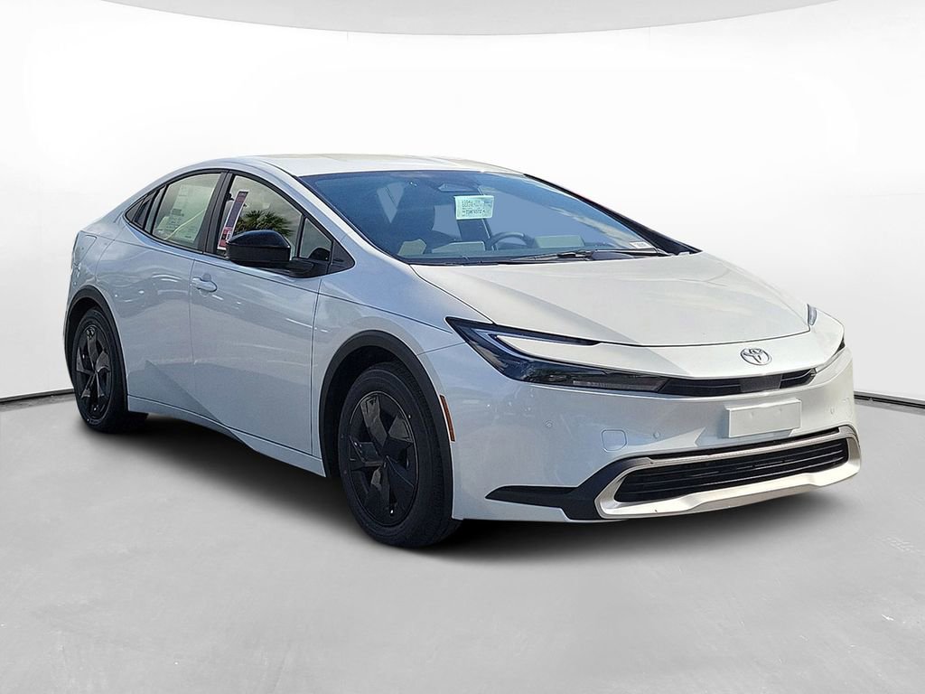 New 2026 Toyota Prius Plug-In Hybrid image 3