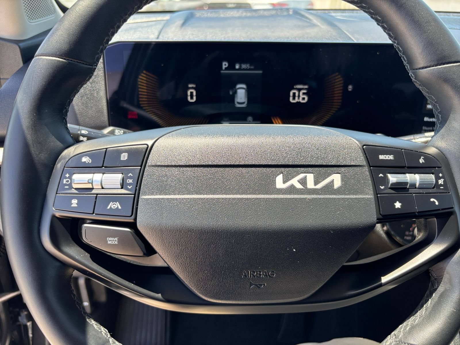 Used 2026 Kia Sportage LX FWD image 28