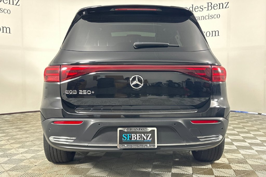 Certified 2024 Mercedes-Benz EQB 250+ image 6