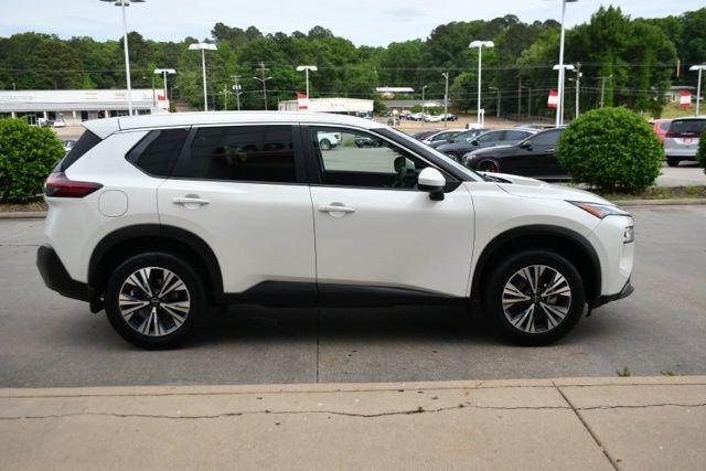 Used 2023 Nissan Rogue SV AWD/4WD image 6