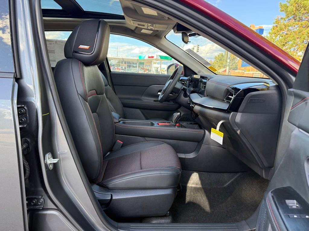 New 2026 Nissan Kicks SR w/ SR Premium Package image 16