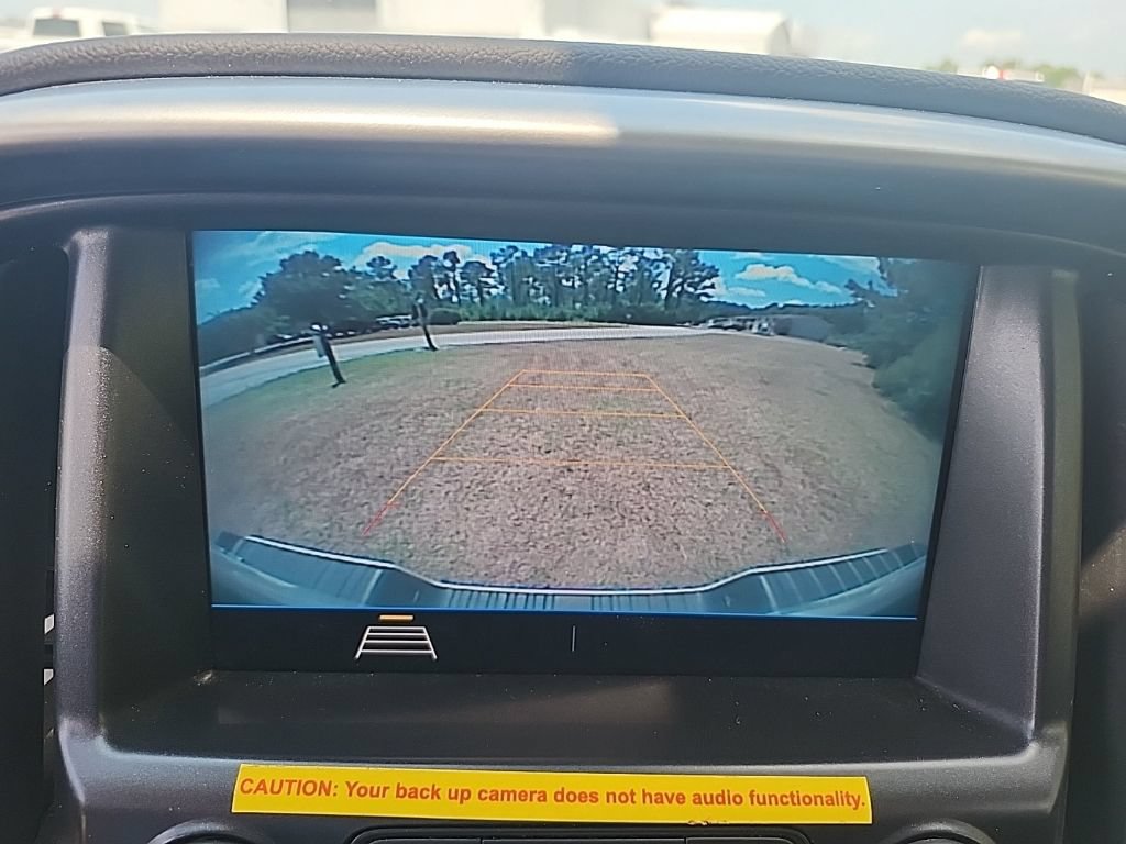 Used 2022 Chevrolet Colorado LT w/ Fleet Safety Package RWD image 5