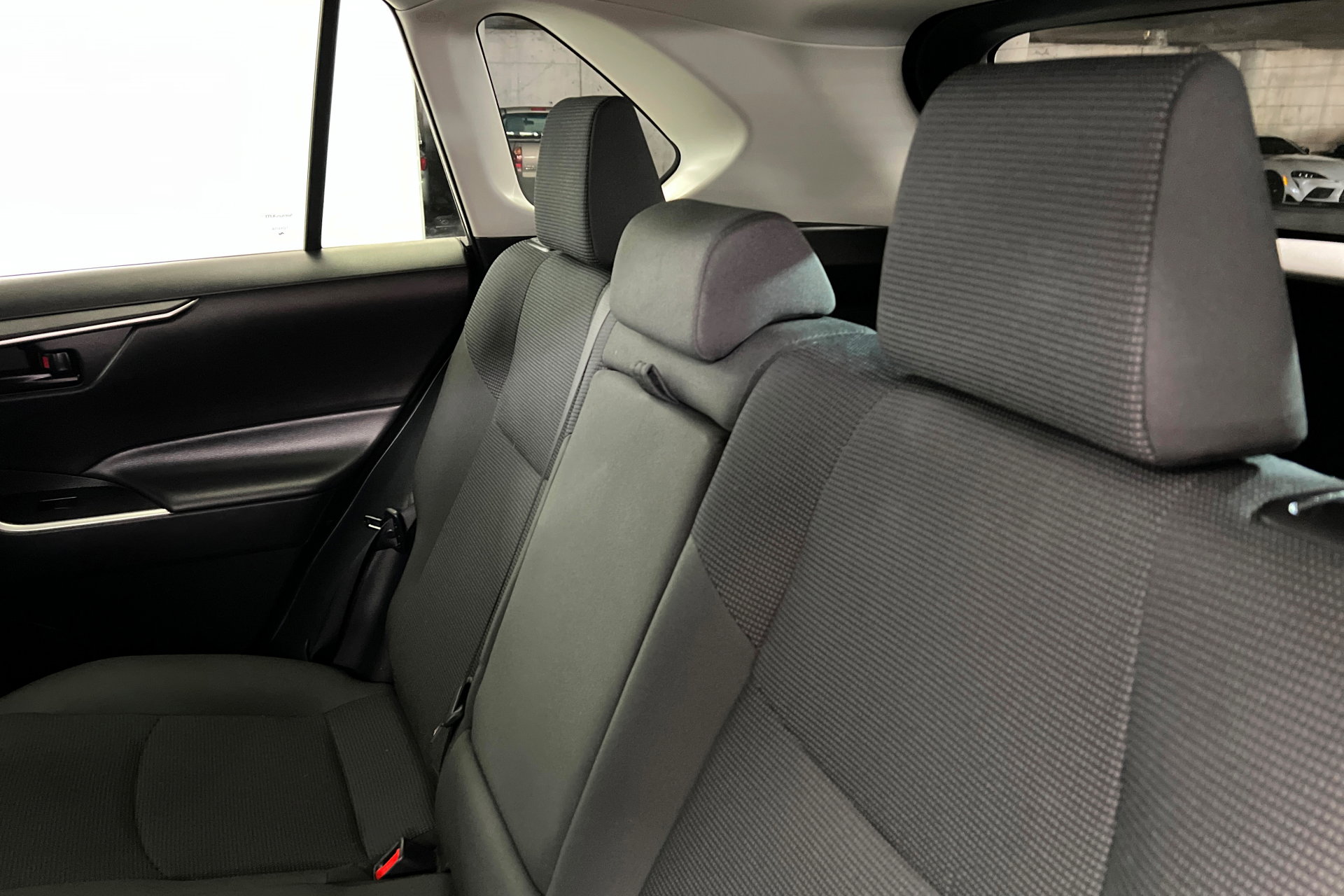 Certified 2024 Toyota RAV4 LE AWD/4WD image 21