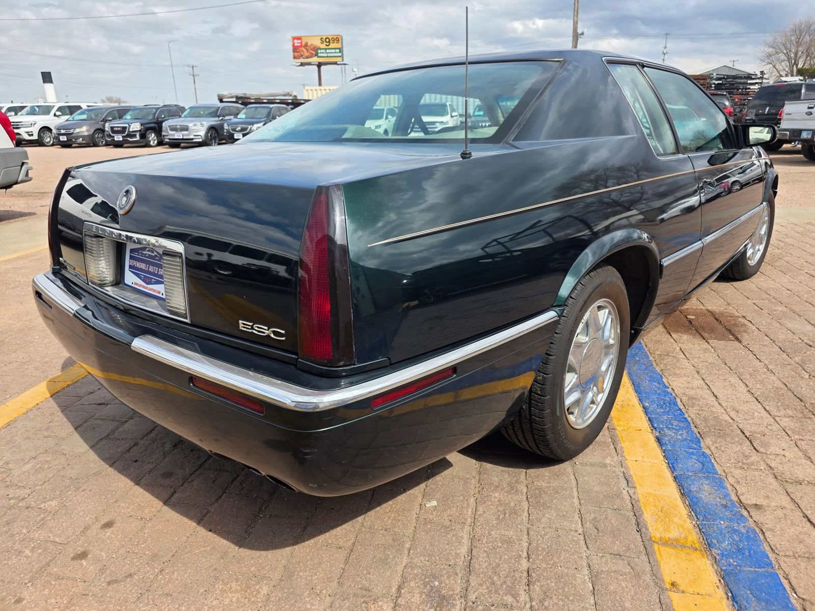 Used 2000 Cadillac Eldorado ESC w/ Comfort/Convenience Pkg FWD image 5