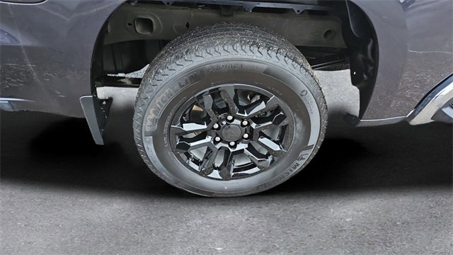 Used 2024 Chevrolet Silverado 1500 LT image 19
