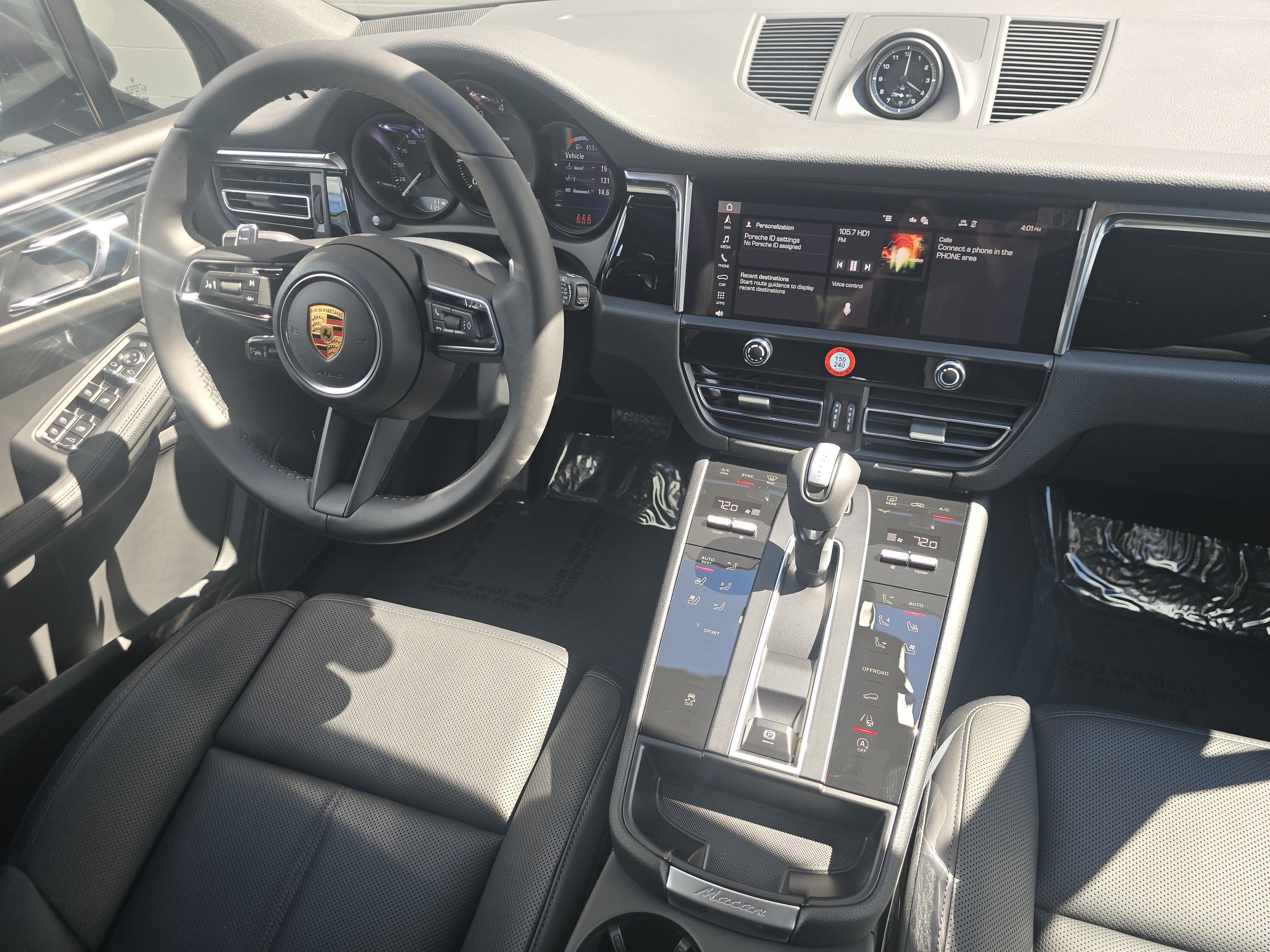 New 2026 Porsche Macan AWD/4WD image 23